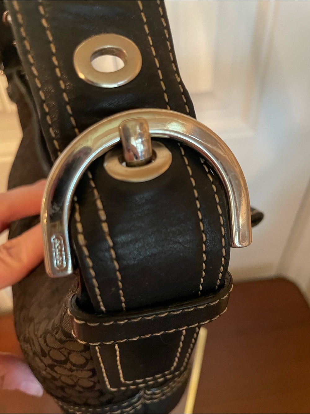 Coach Mini Soho - Picture 4 of 14